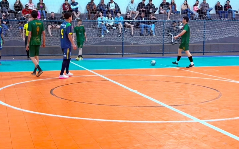 Última rodada define classificados para as semifinais do 4º Campeonato Municipal de Futsal Arizon Barbosa – Nicão 2026