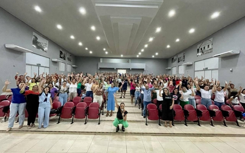 Prefeitura de Itapagipe promove debate sobre protagonismo feminino com Ale Alkmim