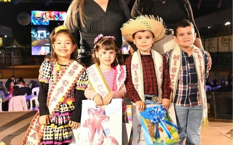 CMEI Alice Nogueira Andrade celebra a 3ª edição da Miss e Mister Caipirinha no Arraiá do Lageado