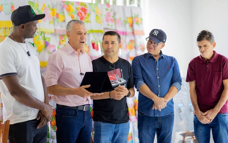 Deputado Federal Zé Silva visita Itapagipe e conhece Centro de Eventos Antônio Vicente Prata “Tonhão”