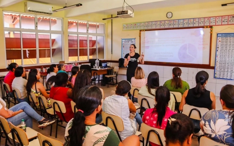 Dengue não tira férias — e o mosquito não pede licença pra entrar