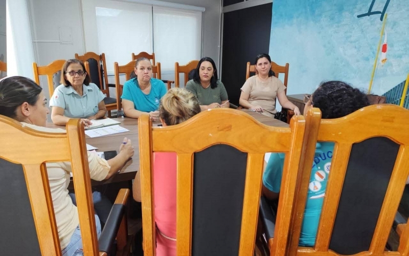 Saúde e Educação alinham ações do programa Saúde nas Escolas