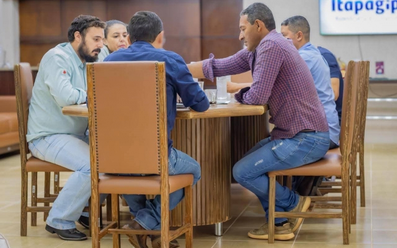 Empresa especializada apresenta projeto de arborização e jardinagem para Itapagipe