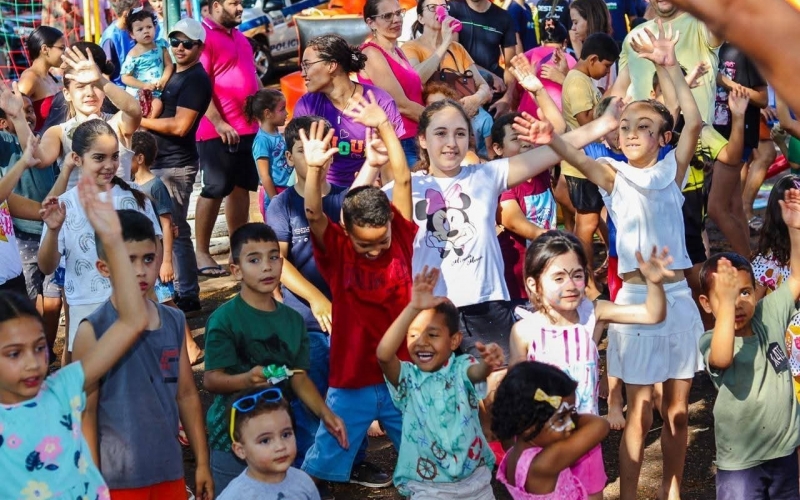 Dia da Criança Feliz leva alegria e diversão ao Parque de Exposições em Itapagipe