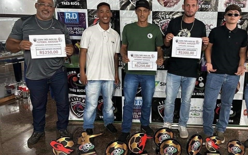 Atletas itapagipenses são premiados em Orindiuva/SP 