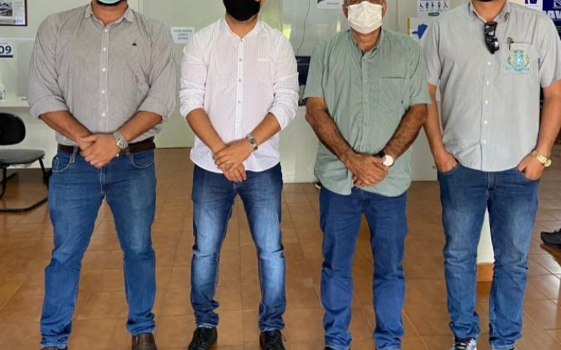 Os Secretários Municipal de Itapagipe, foram conhecer Central de Atendimento ao Cidadão de Iturama