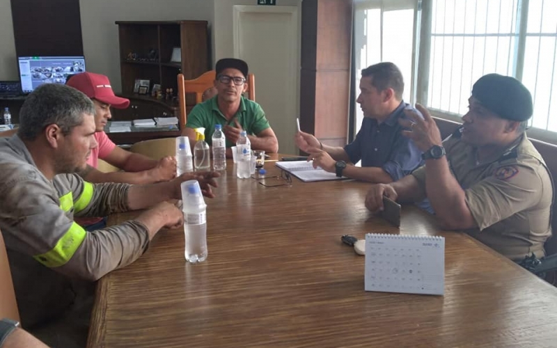 O prefeito Ricardo Garcia recebeu nesta tarde, 09 de maio, os organizadores do som automotivo