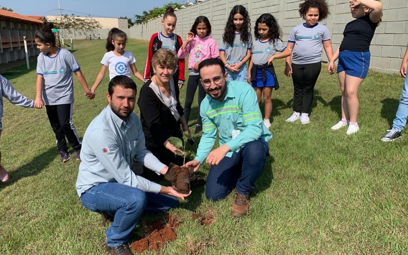 No dia 30 de Setembro comemorou o Dia da Árvore em grande estilo, BP Bunge em Parceria com Prefeitura
