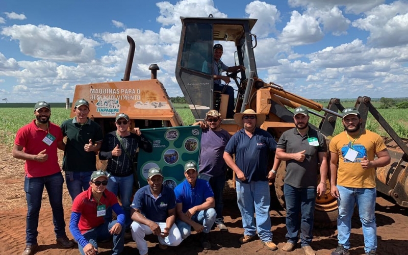 Durante os dias 3, 4 e 5 de novembro, aconteceu mais um curso de Pá Carregadeira