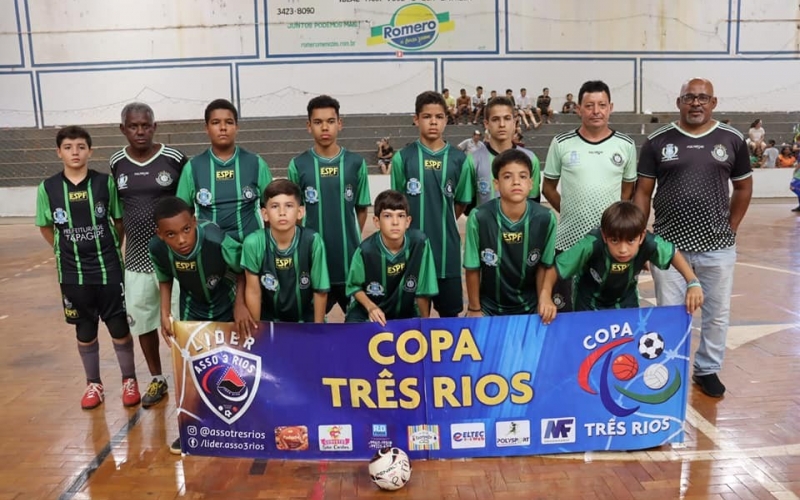 Os times das categorias sub 11, sub 13 e sub 15, jogaram domingo, 20/11 em Frutal pelas semifinais da Copa Três Rios