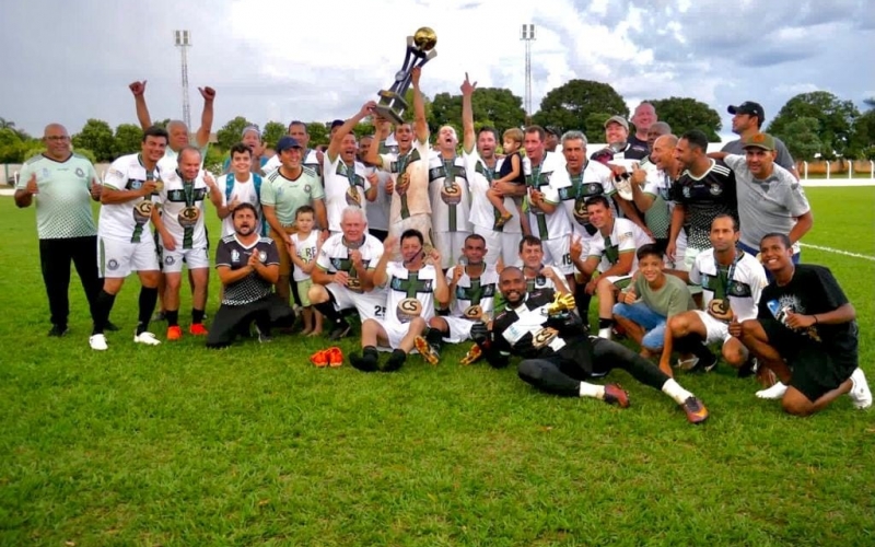 É BI Campeãããooooo