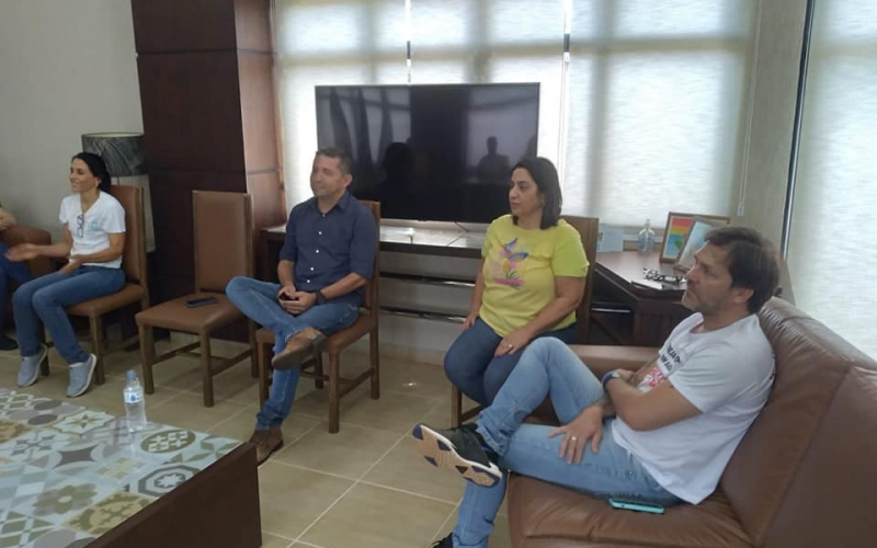 Prefeito recebe servidores da secretaria municipal de Saúde
