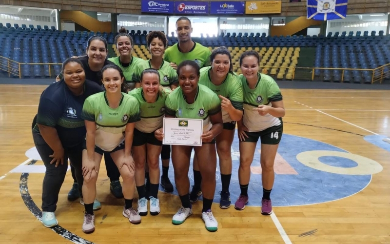 Jogo emocionante handebol feminino adulto de Itapagipe conquistaram uma vitória importante